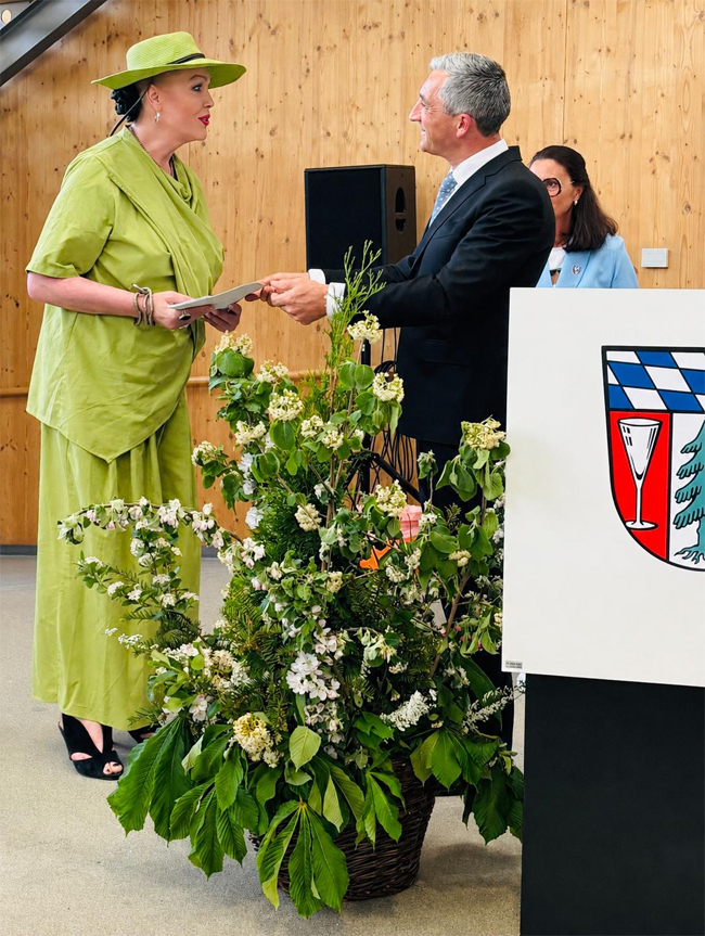 GLORIA GRAY - Dankurkunde, Mitglied des Kreistages 2020 - 2026